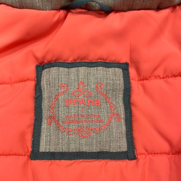 Prana Beige Hooded Coat with Pink Lining in Excellent Condition - Picture 6 of 7